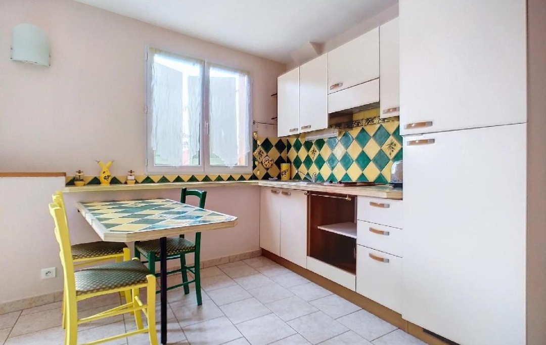 Annonces LES ARCS : Maison / Villa | LES ARCS (83460) | 102 m2 | 239 000 &euro; 