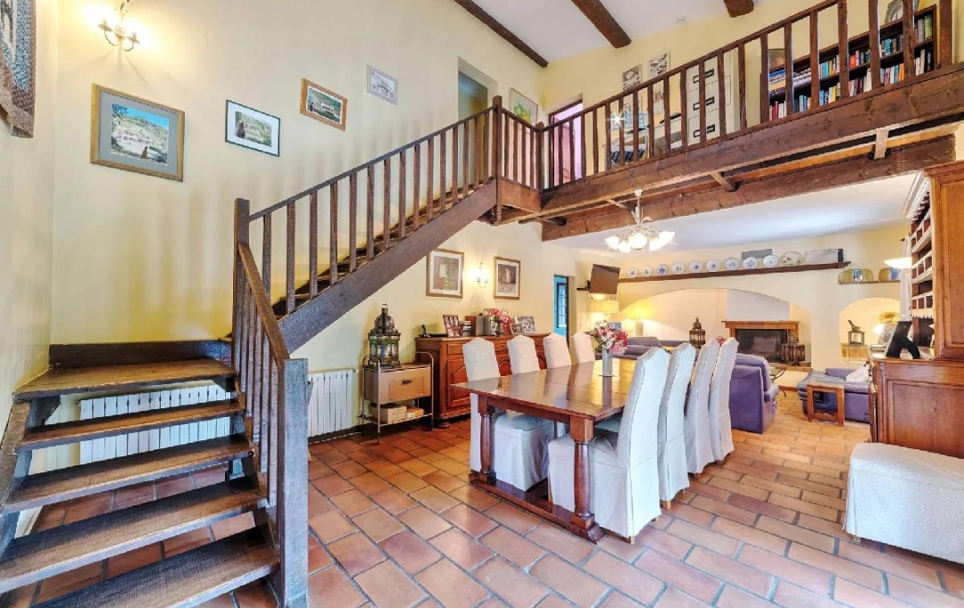 Annonces LES ARCS : Maison / Villa | LES ARCS (83460) | 184 m2 | 750 000 &euro; 